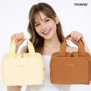 กระเป๋าเครื่องสำอาง T.PARTNER สีเหลืองอ่อนและสีน้ำตาล พร้อมช่องแบ่งด้านหน้า