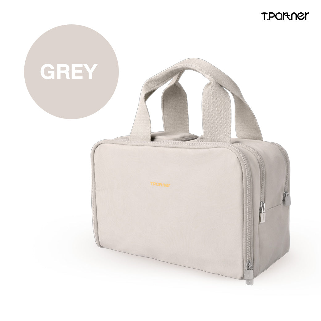 กระเป๋าเครื่องสำอางสีเทา T.PARTNER ขนาดกะทัดรัด พร้อมช่องซิปหลายช่อง