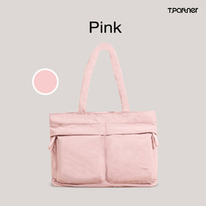 กระเป๋าโท้ทสีชมพูอ่อน รุ่น Easy Bag จาก T.Partner มีช่องใส่ของด้านหน้า 2 ช่อง