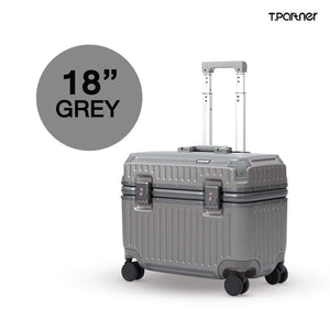 กระเป๋าเดินทาง Co-Pilot Cabin สีเทา ขนาด 18 นิ้ว ดีไซน์แข็งแรง พร้อมล้อลากและรหัสล็อค