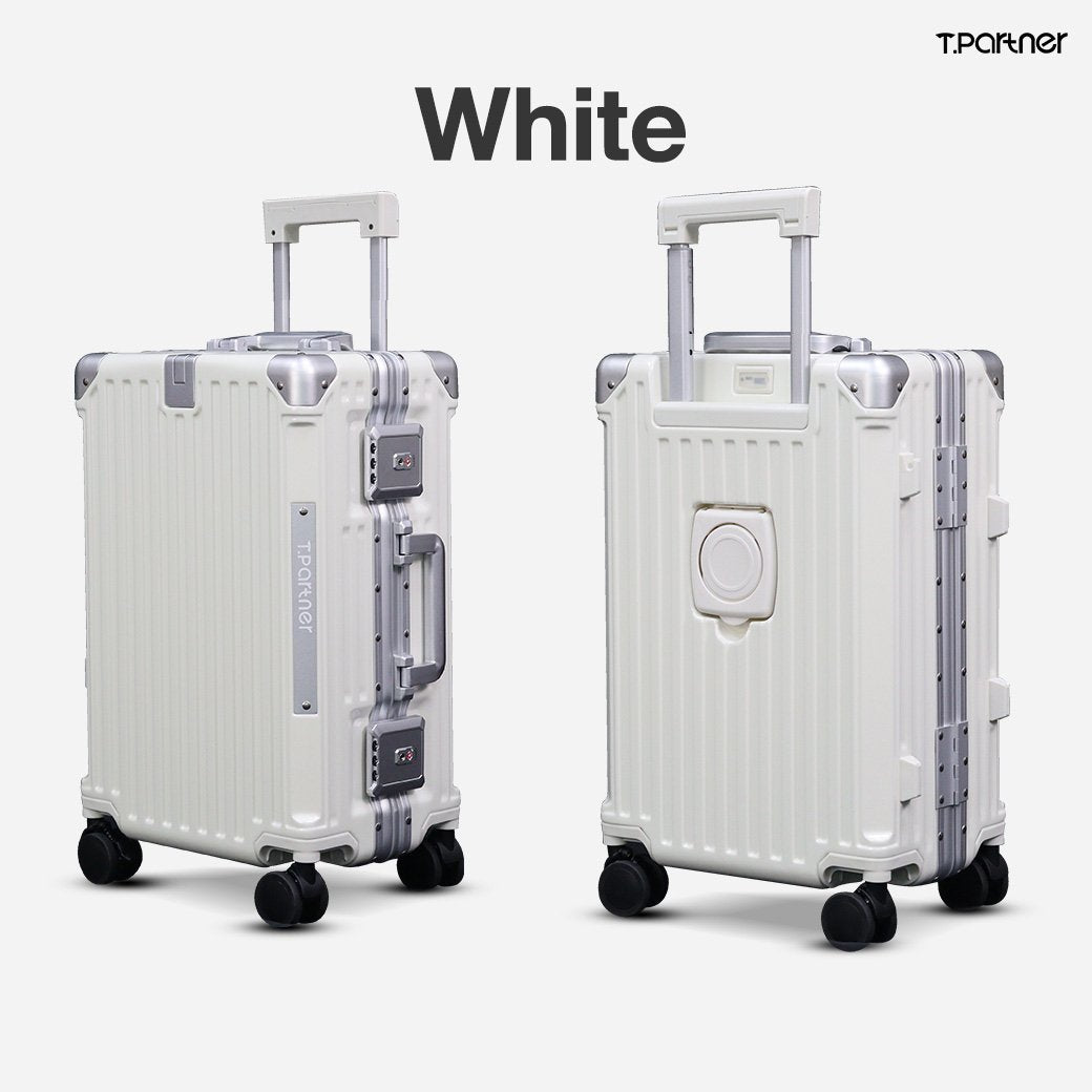 กระเป๋าเดินทาง Hero Series สีขาว ดีไซน์ทันสมัย พร้อมล้อหมุน 360 องศา
