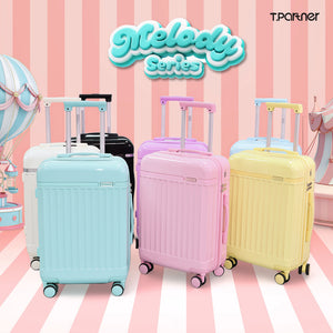 กระเป๋าเดินทางรุ่น Melody Series สีพาสเทลหลายสี วางเรียงกัน