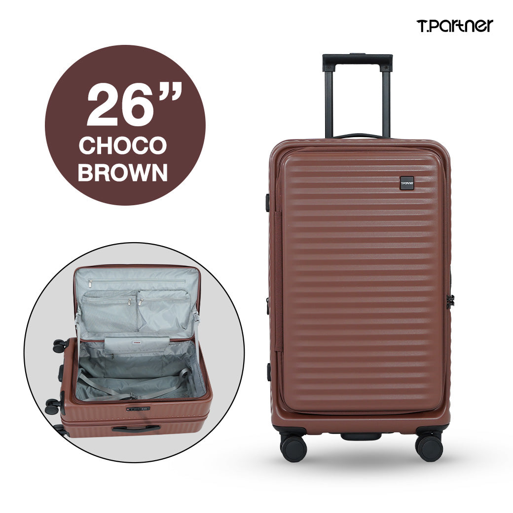 กระเป๋าเดินทางล้อลาก T.Partner สีน้ำตาลช็อกโกแลต ขนาด 26 นิ้ว เปิดให้เห็นช่องจัดเก็บภายใน