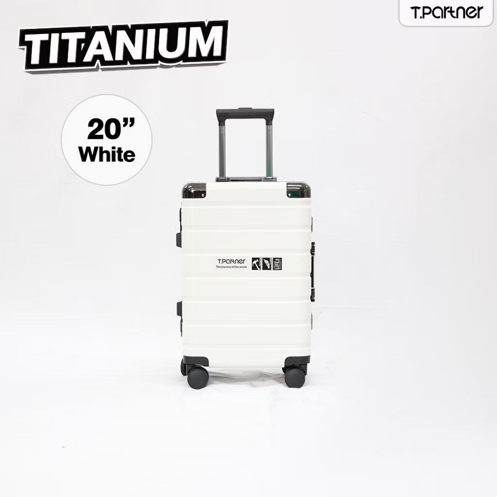 กระเป๋าเดินทางรุ่น Titanium Series ขนาด 20 นิ้ว สีขาว ดีไซน์ทันสมัย