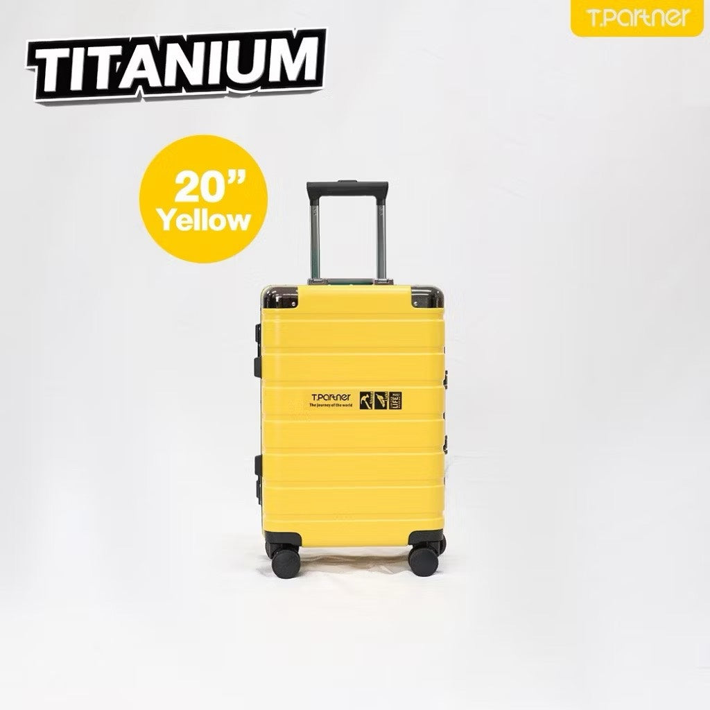 กระเป๋าเดินทาง Titanium Series สีเหลือง ขนาด 20 นิ้ว ดีไซน์ทันสมัย
