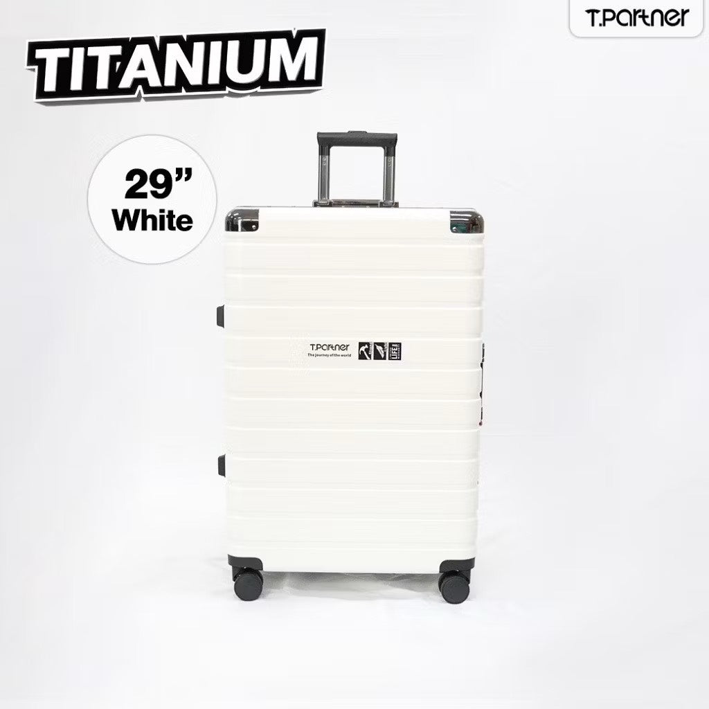 กระเป๋าเดินทาง Titanium Series ขนาด 29 นิ้ว สีขาว ดีไซน์ทันสมัย