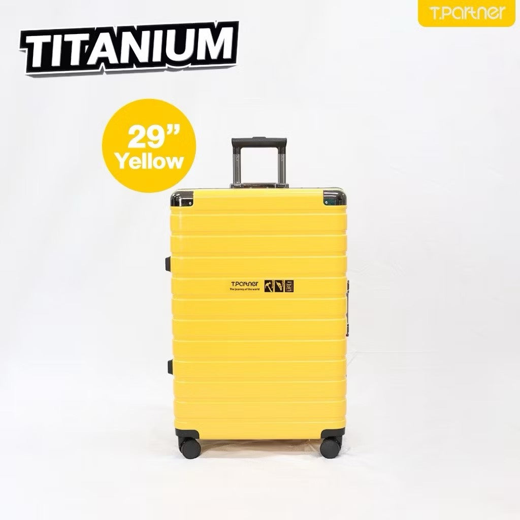 กระเป๋าเดินทาง Titanium Series สีเหลือง ขนาด 29 นิ้ว ดีไซน์ทันสมัย